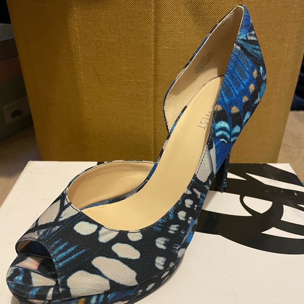 Platform heel